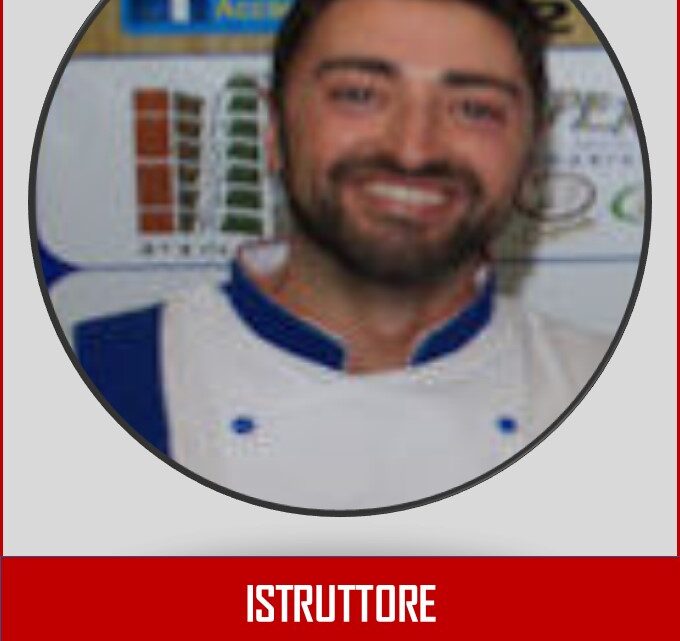 24 Simone Tognoni